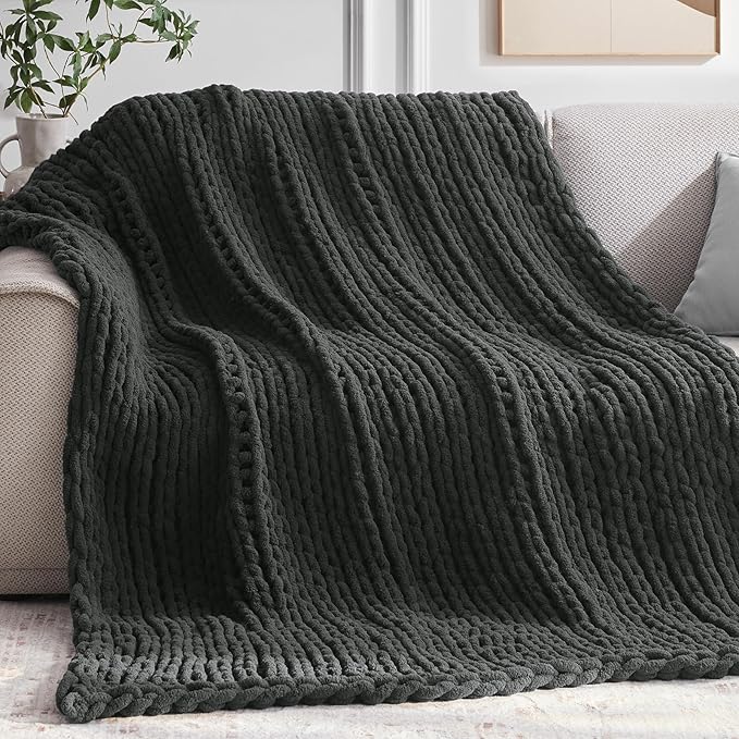 Negwoo Chunky Knit Throw Blanket, 30''*40'' Knitted Throw Chenille Yarn for Bed Couch, Handmade Dark Grey Crochet Big Thick Blanket, Machine Washable Cute Comfy Blanket for Home Decor