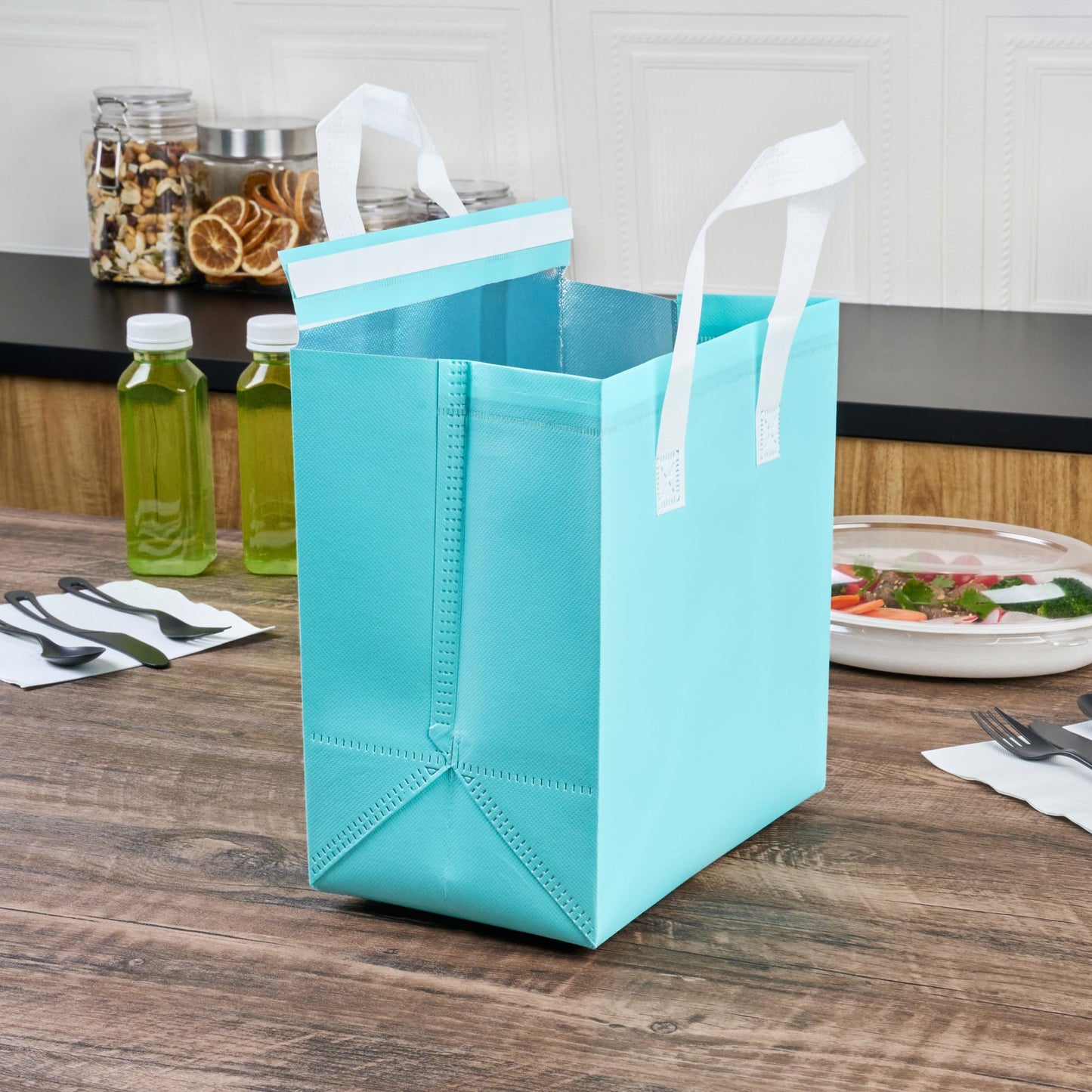 Restaurantware Insulated Delivery Bags 100 Count 9.449 x 5.906 x 10.236 Inches Nonwoven Take Out Bags For Food With Sturdy Handles, Teal Insulated Grocery Bags Tamper-Evident Foldable