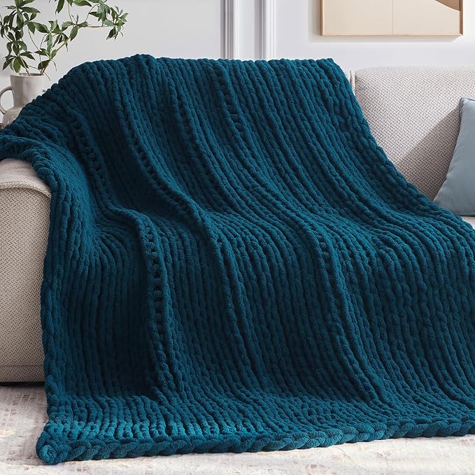 Negwoo Chunky Knit Throw Blanket, 60''*80'' Knitted Throw Chenille Yarn for Bed Couch, Handmade Peacock Blue Crochet Big Thick Blanket, Machine Washable Cute Comfy Blanket for Home Decor