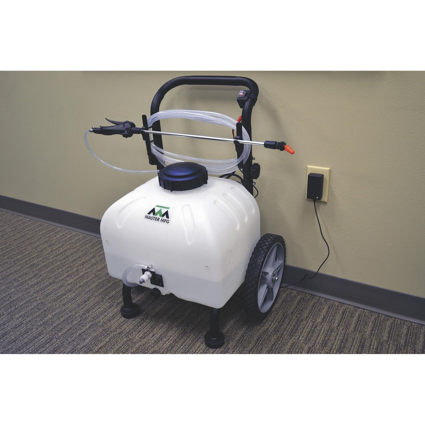 Master Mfg Revolt Lithium-Ion Series 9 Gallon Pull & Tow Sprayer-1.0GPM, 50" Swath