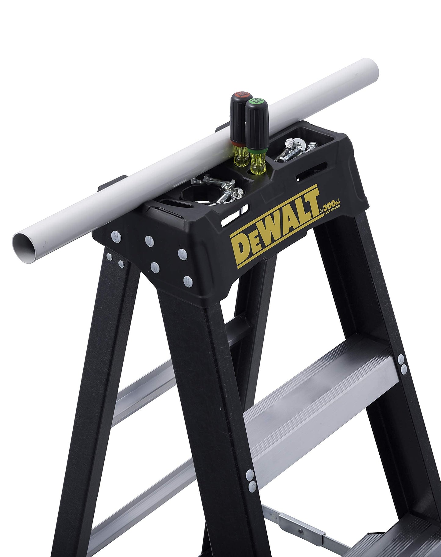 DeWalt Type IA 300lb Rated FG Stepladder 4' DXL3010-04