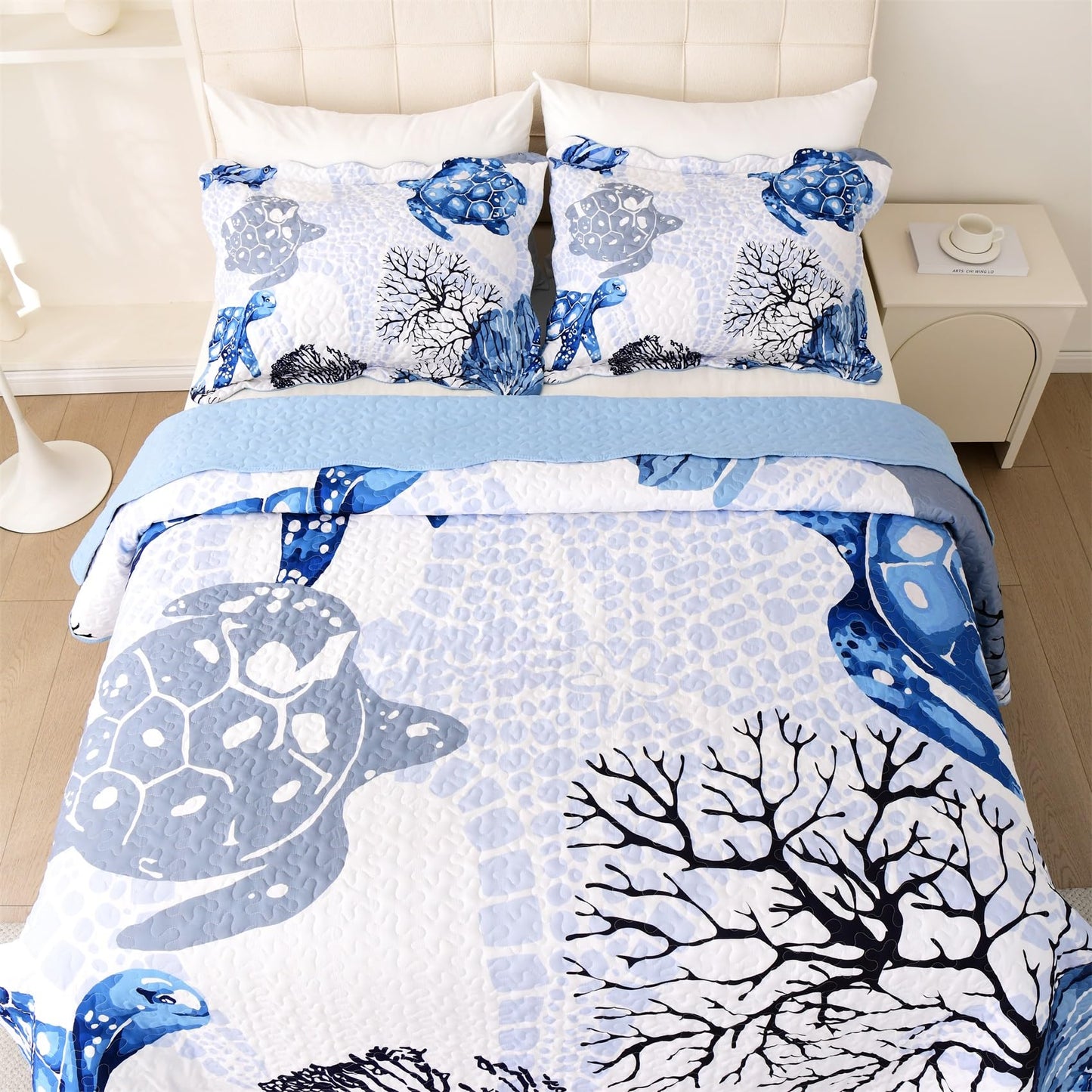 3 Piece Coastal Quilt Set King Size,Soft Lightweight Ocean Quilt,Beach Turtle Starfish Coral Printed Bedspread Bed Set with 2 Shams,Summer Quilt Bedding Set for All Season (106”x96”,Navy Blue)