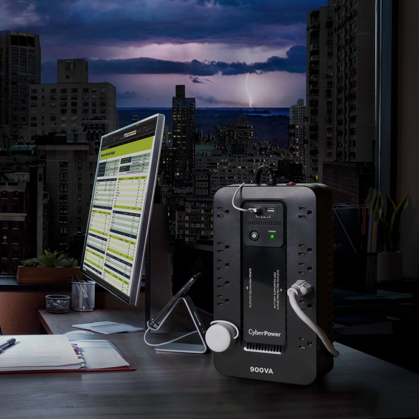 CyberPower ST900U Standby UPS Battery Backup and Surge Protector, 900VA/500W, 12 Outlets, 2 USB Charging Ports, Compact, UL Certified