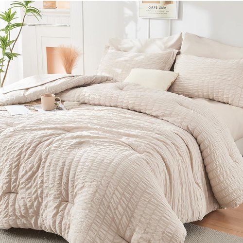 HYMOKEGE California King Comforter Set - 7-Piece Seersucker Luxury Bedding in Beige for All Seasons