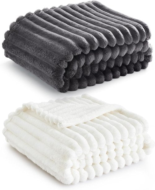 Bedsure Fleece Throw Blanket - Cozy Grey & White Design for Ultimate Comfort