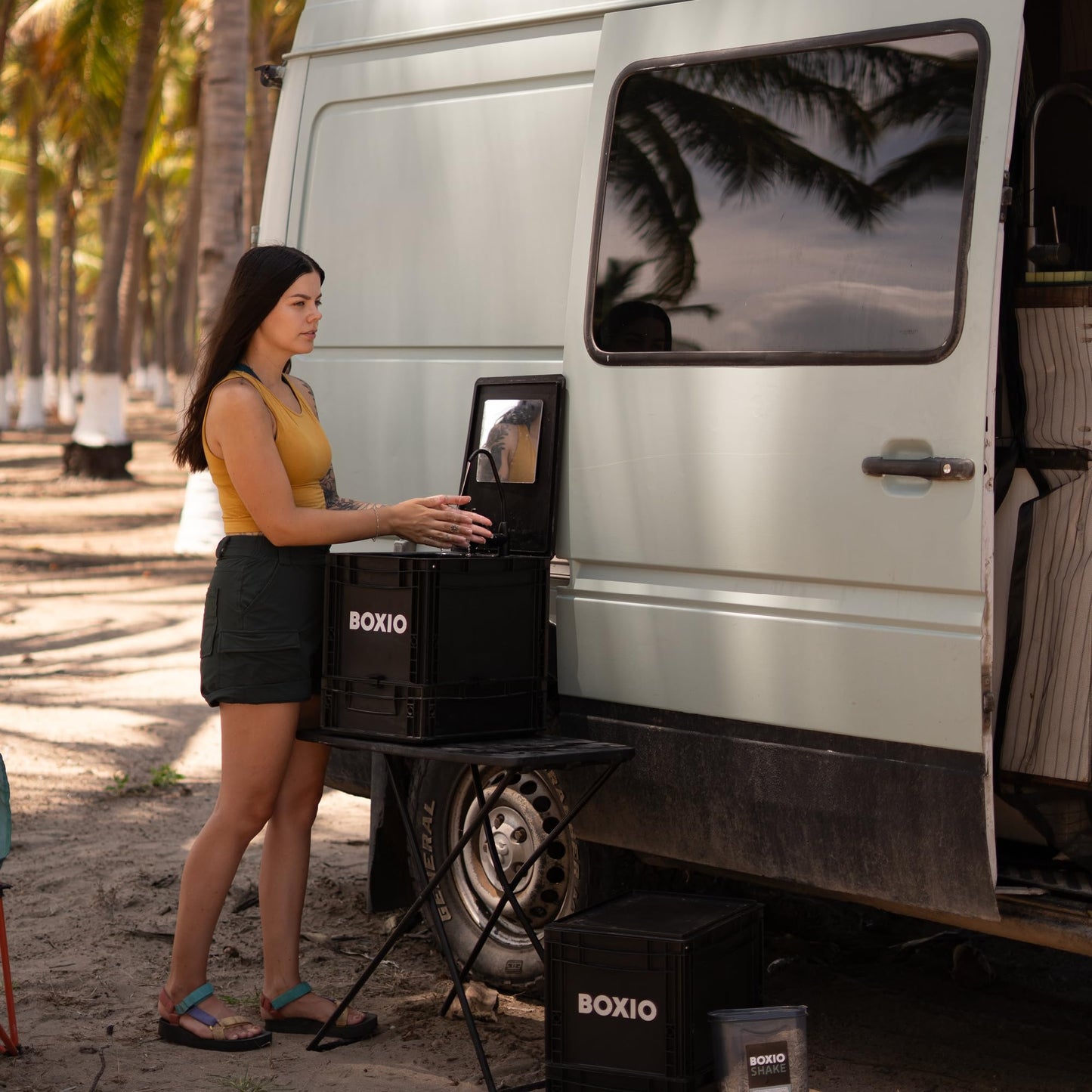 BOXIO - Wash: Portable Sink & Handwashing Station for Camping & RV Life, Ideal camping gear for outdoor kitchens & hygiene onthego, Portable Washer for Garden, Boat, Hunting, Worksite & Outdoor Events