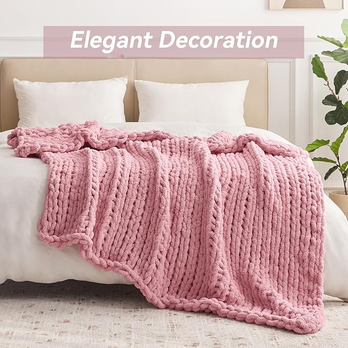 Negwoo Chunky Knit Throw Blanket, 80''*90'' Knitted Throw Chenille Yarn for Bed Couch, Handmade Light PinkCrochet Big Thick Blanket, Machine Washable Cute Comfy Blanket for Home Decor