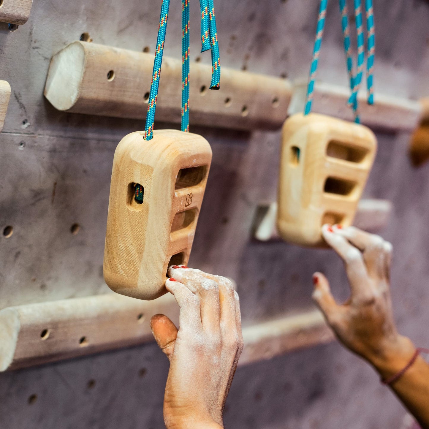 BG Climbing Wood Hangboard Rock Climbing Holds - Sturdy Hang Board for Climbers