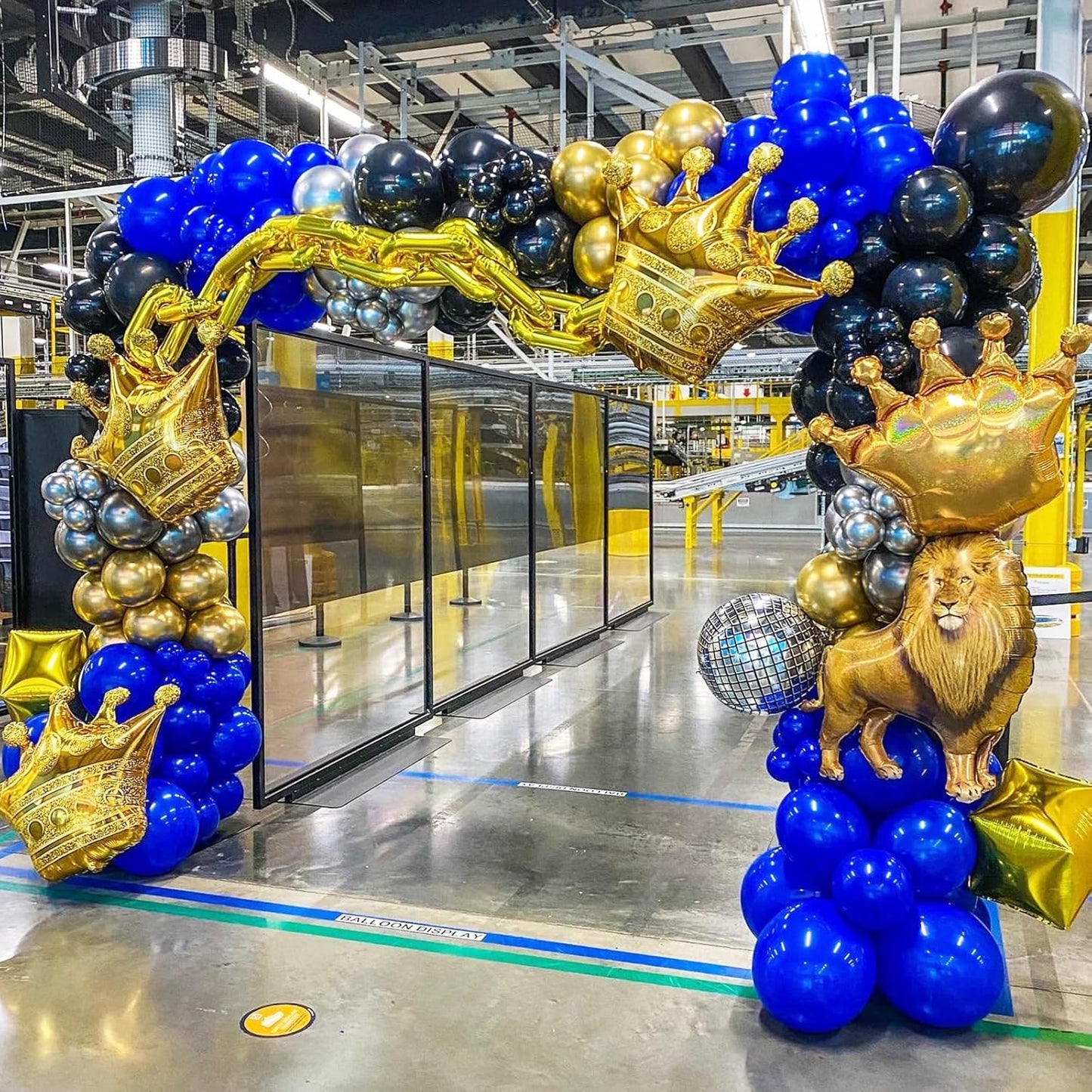 Voircoloria Royal Blue Balloon Garland Kit - 90 Pack in 5/10/12/18 Inch Sizes for Graduation, Weddings & Parties