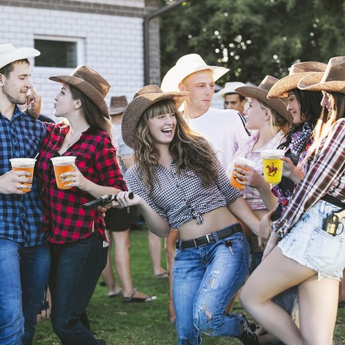 50 Pcs 12OZ Western Cowboy Plastic cups, Western Party Decorations Disposable Western Print Clear Plastic Cups Juice Soda Beverage Birthday Party Favors For Western Cowboy Themed Party Supplies