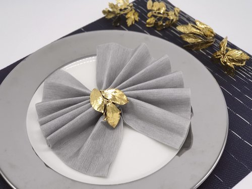 Herb Napkin Rings - Vintage Leaf Napkin Ring Set of 8 for Every Occasion - Ideal for Thanksgiving Christmas Wedding Fall Party Celebrations