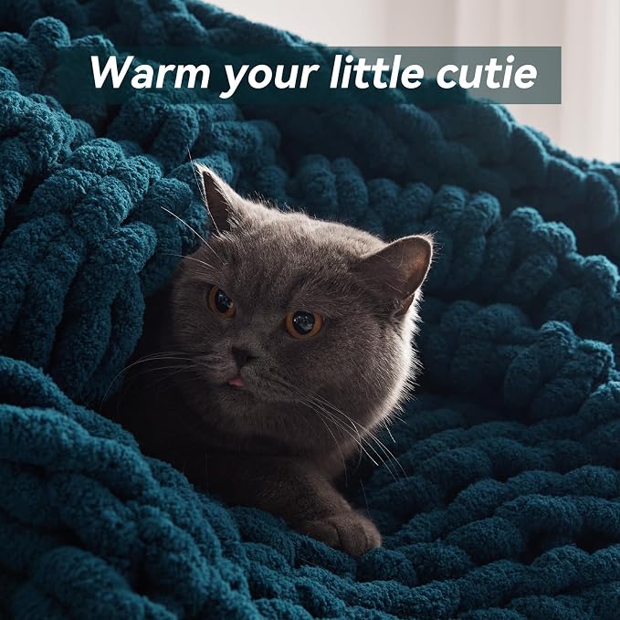 Negwoo Chunky Knit Throw Blanket, 50''*60'' Knitted Throw Chenille Yarn for Bed Couch, Handmade Peacock Blue Crochet Big Thick Blanket, Machine Washable Cute Comfy Blanket for Home Decor