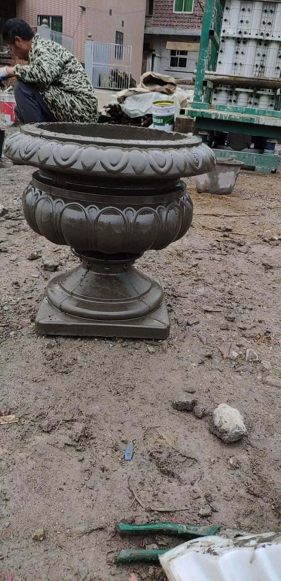 Rezone D50cm Garden Cement Plastic Precast Concrete Flower Pot Decorative Planter Molds for Sale
