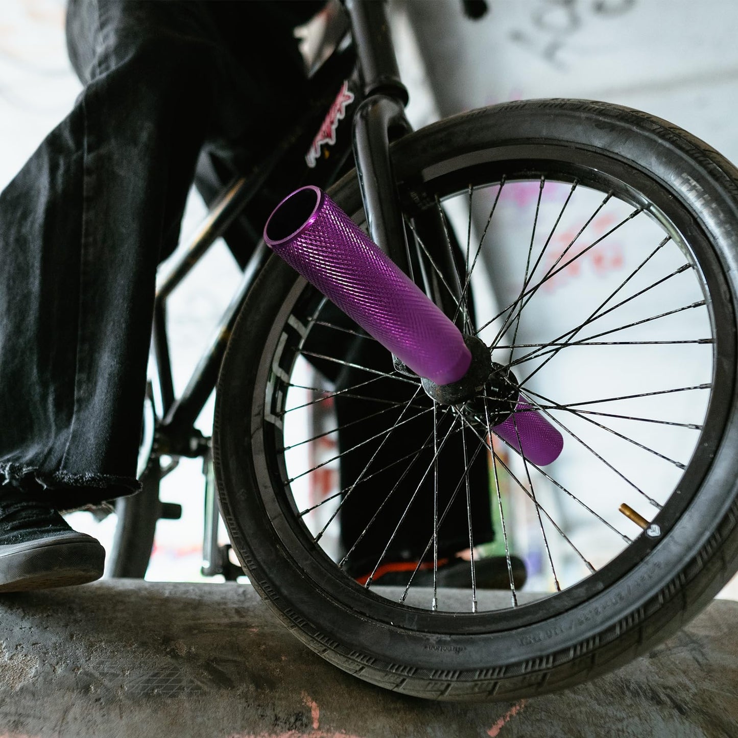 Shwsed Bike Pegs, Aluminum Anti-Skid BMX Bicycle Foot Pegs for Mountain Bike Cycling, Stunt Pegs Fit 3/8 inch Axles (Purple)