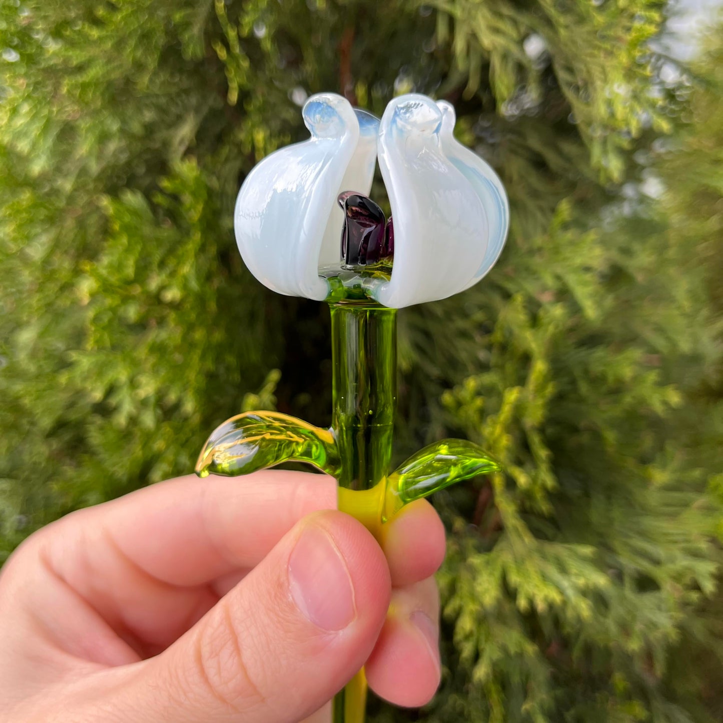 White Tulip Flower Figurine – Hand-Blown Murano-Style Sculpture – Art Tulip Ornament for Vase or Shelf – Gift for Women & Home Décor