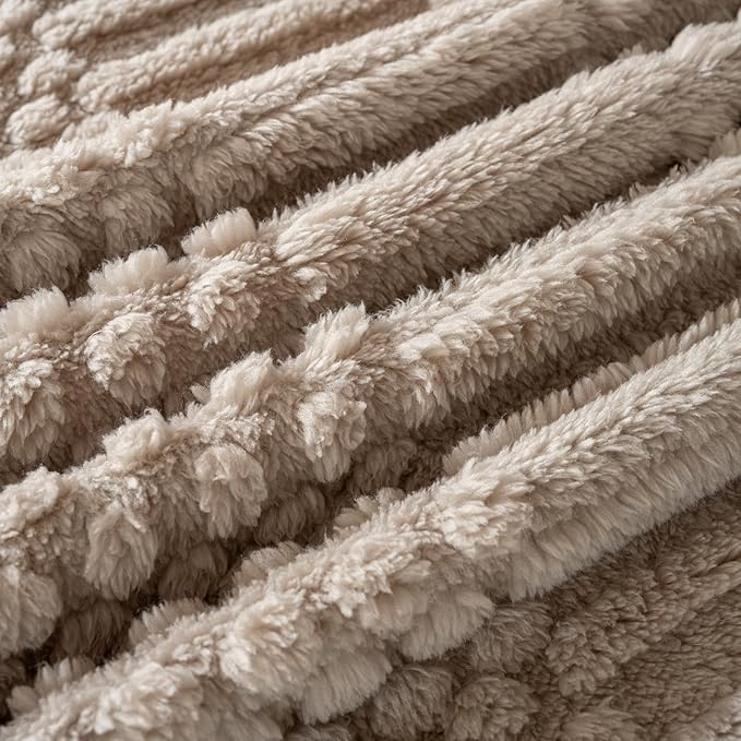 50x70 Inch Brown Throw Blanket - Soft & Fluffy Fleece, Neutral Tan Color, Cute & Aesthetic, Perfect for Sofa, Couch, Chair, Bed, Living Room & Bedroom, All-Season Use, Plush & Cozy Decorative Blanket
