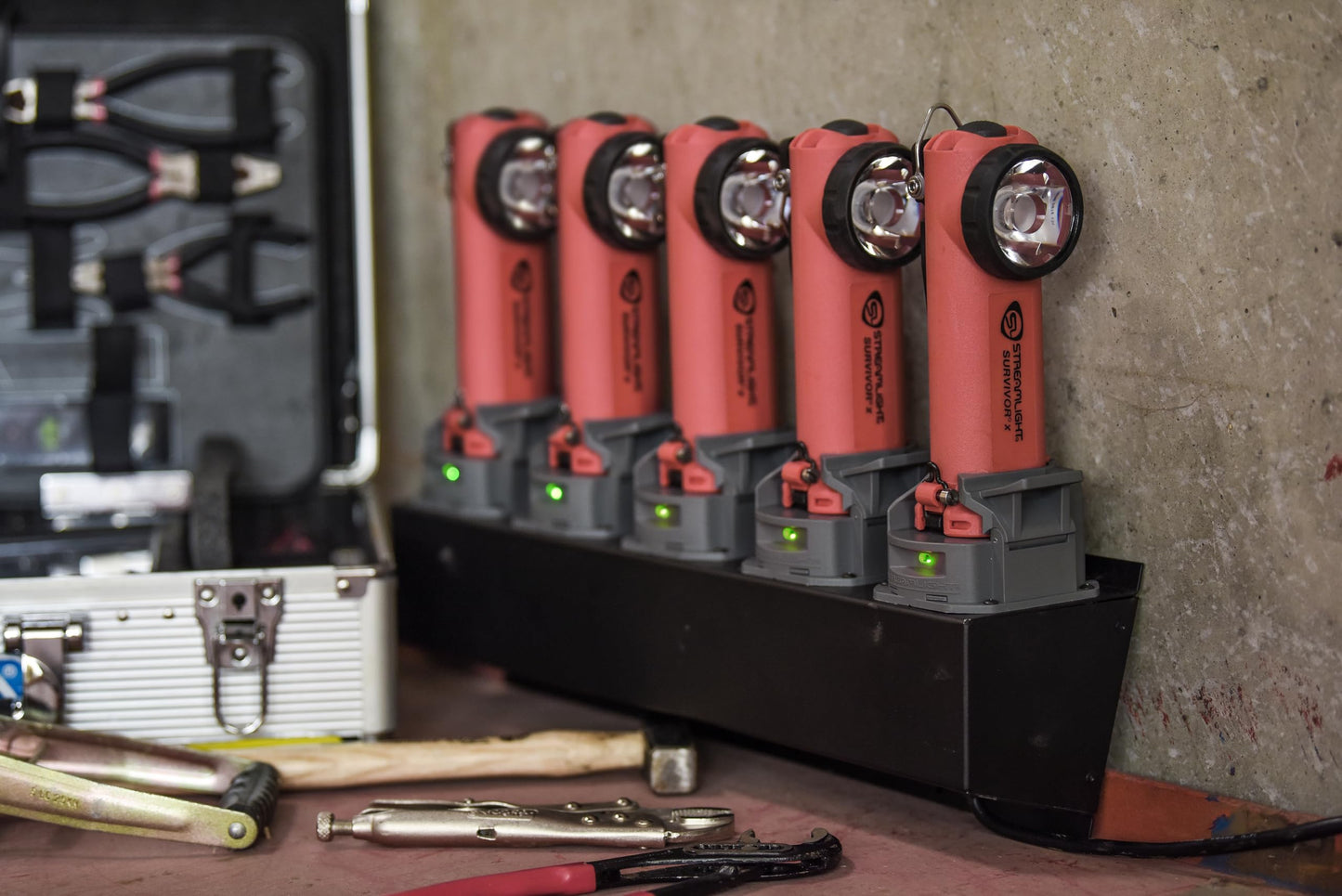 Streamlight 90910 120V/100V AC Bank Charger - Survivor X