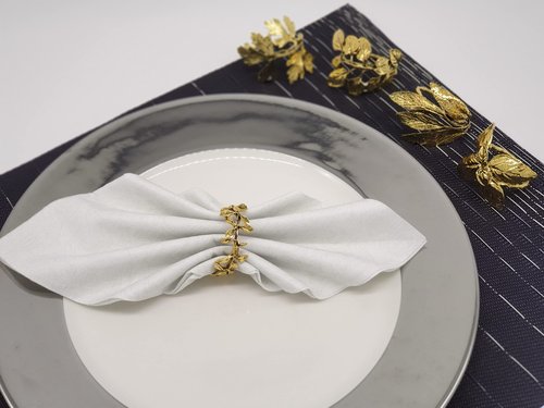 Herb Napkin Rings - Vintage Leaf Napkin Ring Set of 8 for Every Occasion - Ideal for Thanksgiving Christmas Wedding Fall Party Celebrations