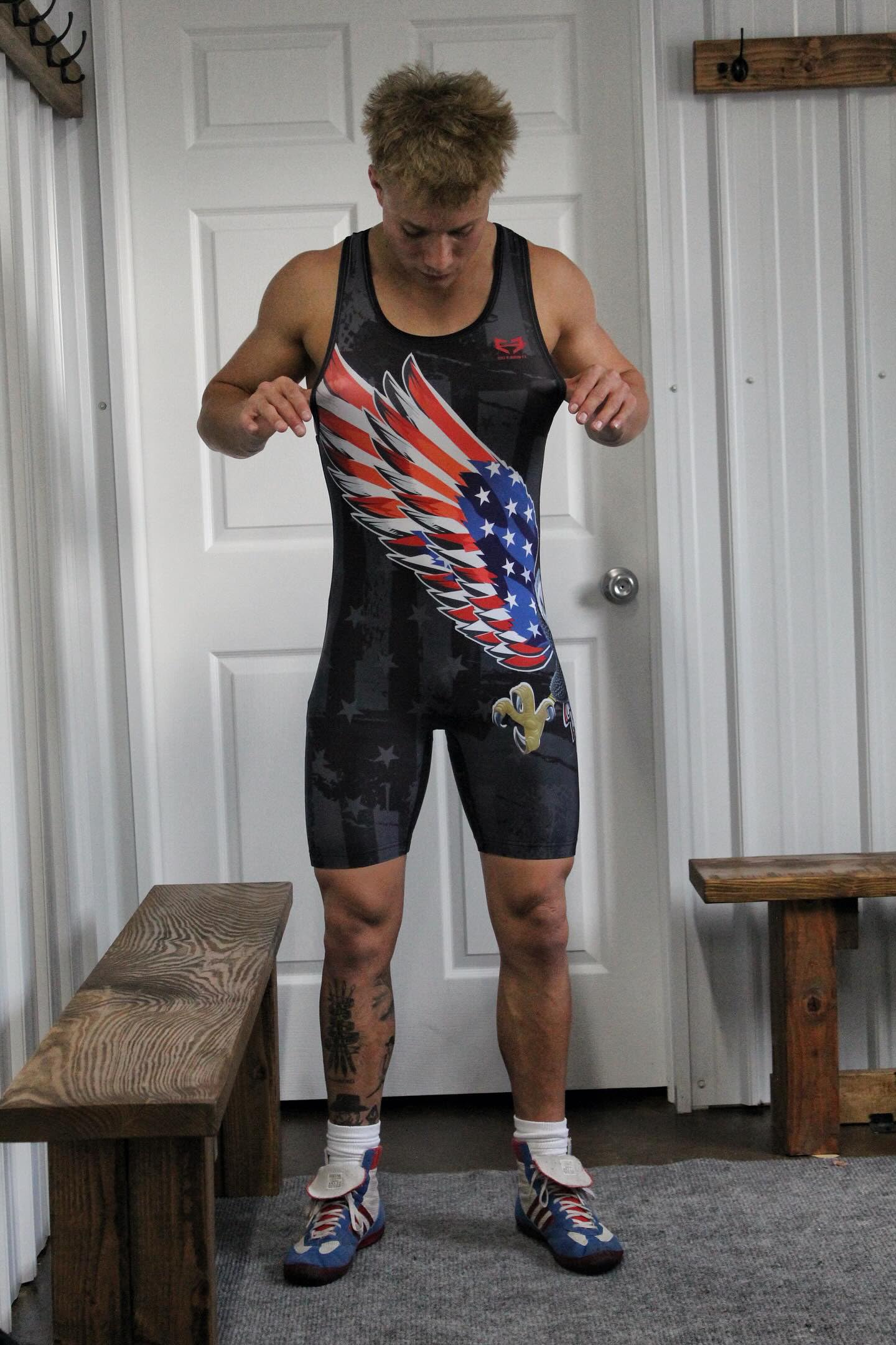 GO EARN IT Mens American Eagle Singlet (Youth X-Small)