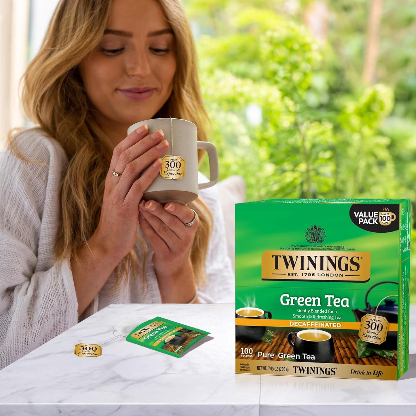Twinings Decaffeinated Green Tea - Smooth Flavor & Enticing Aroma - 100 Individually Wrapped Teabags