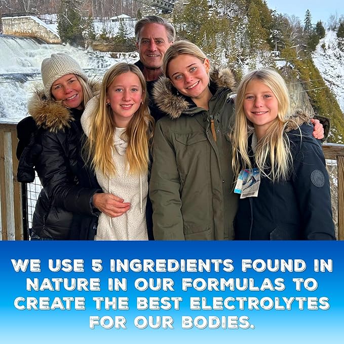 Superieur Electrolyte Powder Packets - Vegan Electrolyte Hydration Powder w/Sea Minerals - Keto Friendly, Non-GMO, Zero Sugar Electrolyte Supplement-Healthy Sports Drink -Lime Blueberry (14 Packets)