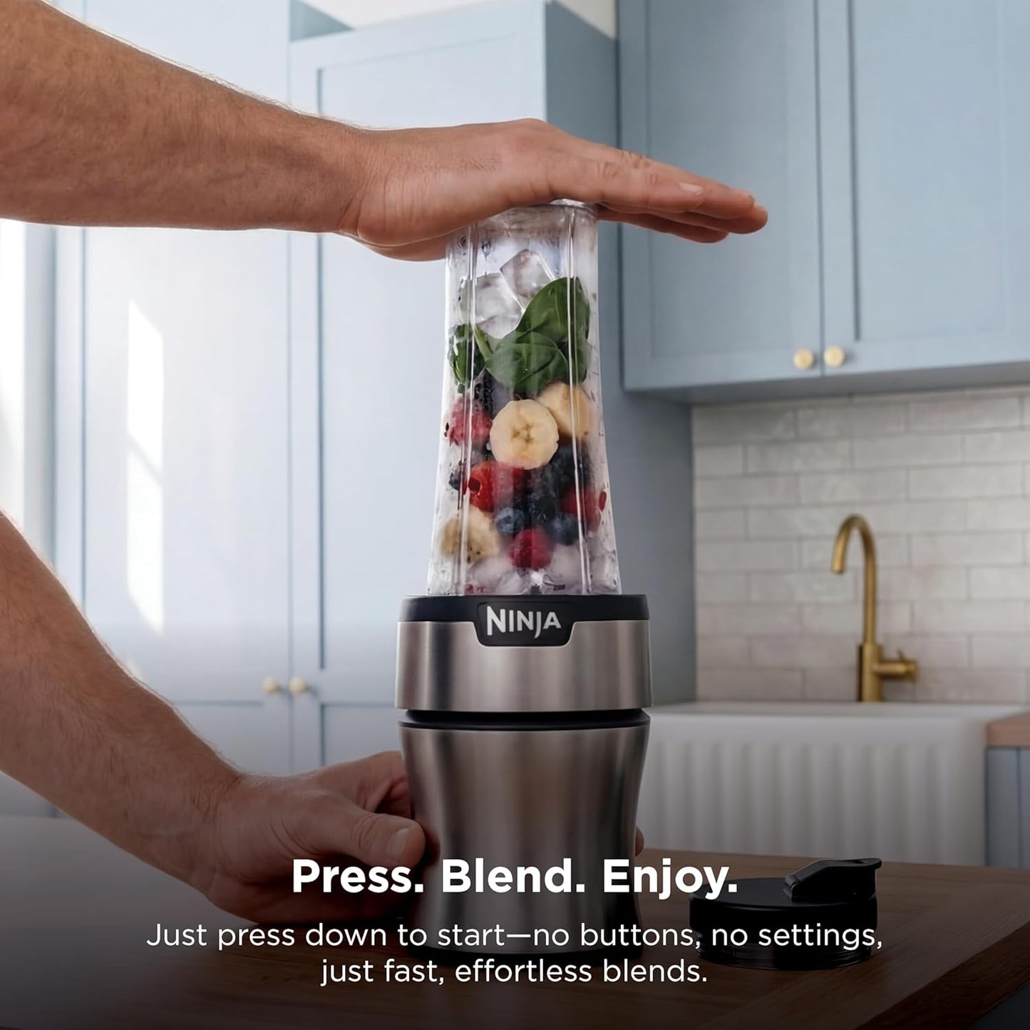 Ninja Nutri-Plus Personal Blender - Compact Push-To-Blend for Smoothies & Frozen Drinks | 900W | Silver | Includes 3 To-Go Cups & Lids