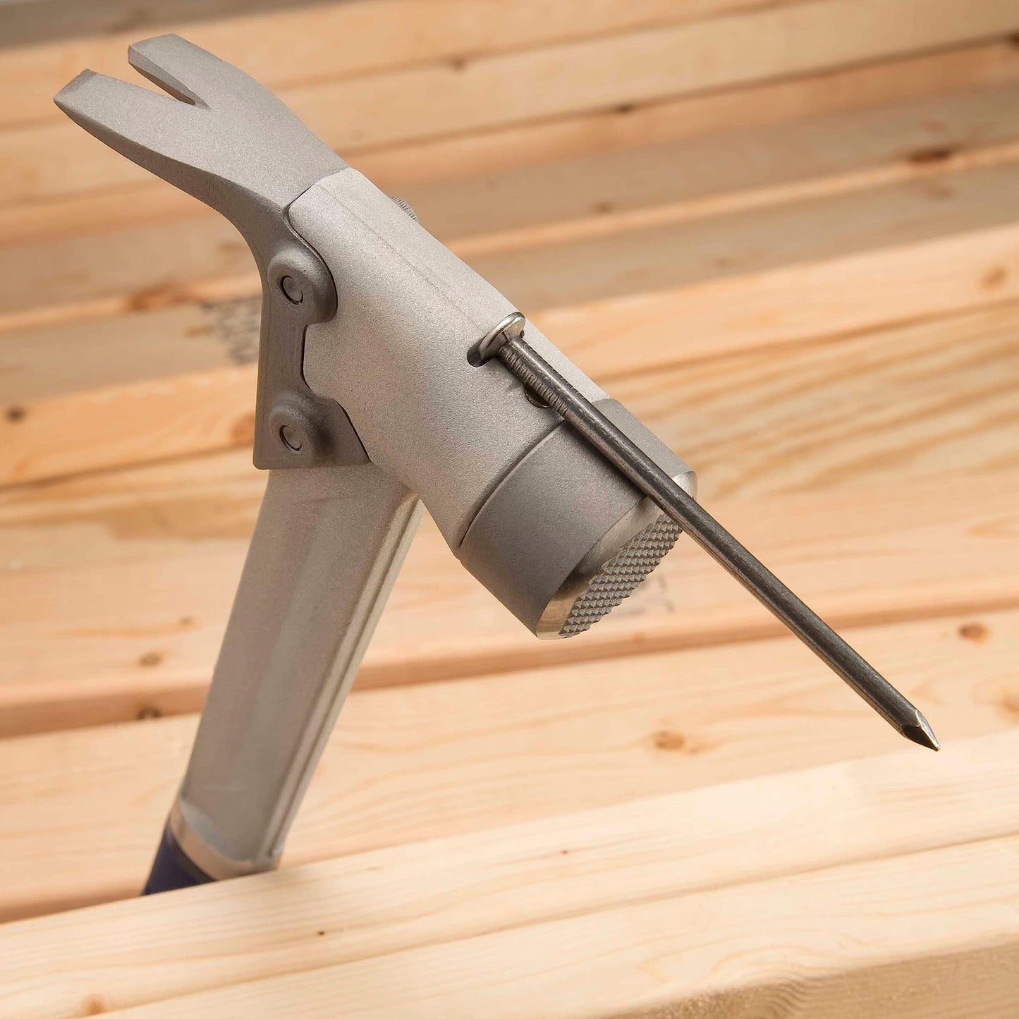 ESTWING AL-PRO Aluminum Framing Hammer - 14 oz USA Made Straight Rip Claw Hammer with Milled Face & Shock Reduction Grip - ALBLM