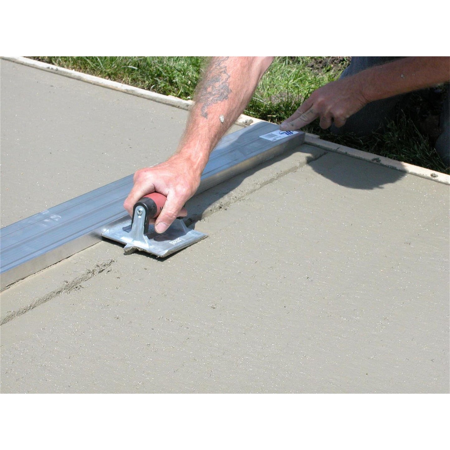 MARSHALLTOWN Heavy-Duty Zinc Concrete Groover, 6 x 4 3/8 inch Blade, DuraSoft Handle, Concrete Tools Made in The USA, 833D