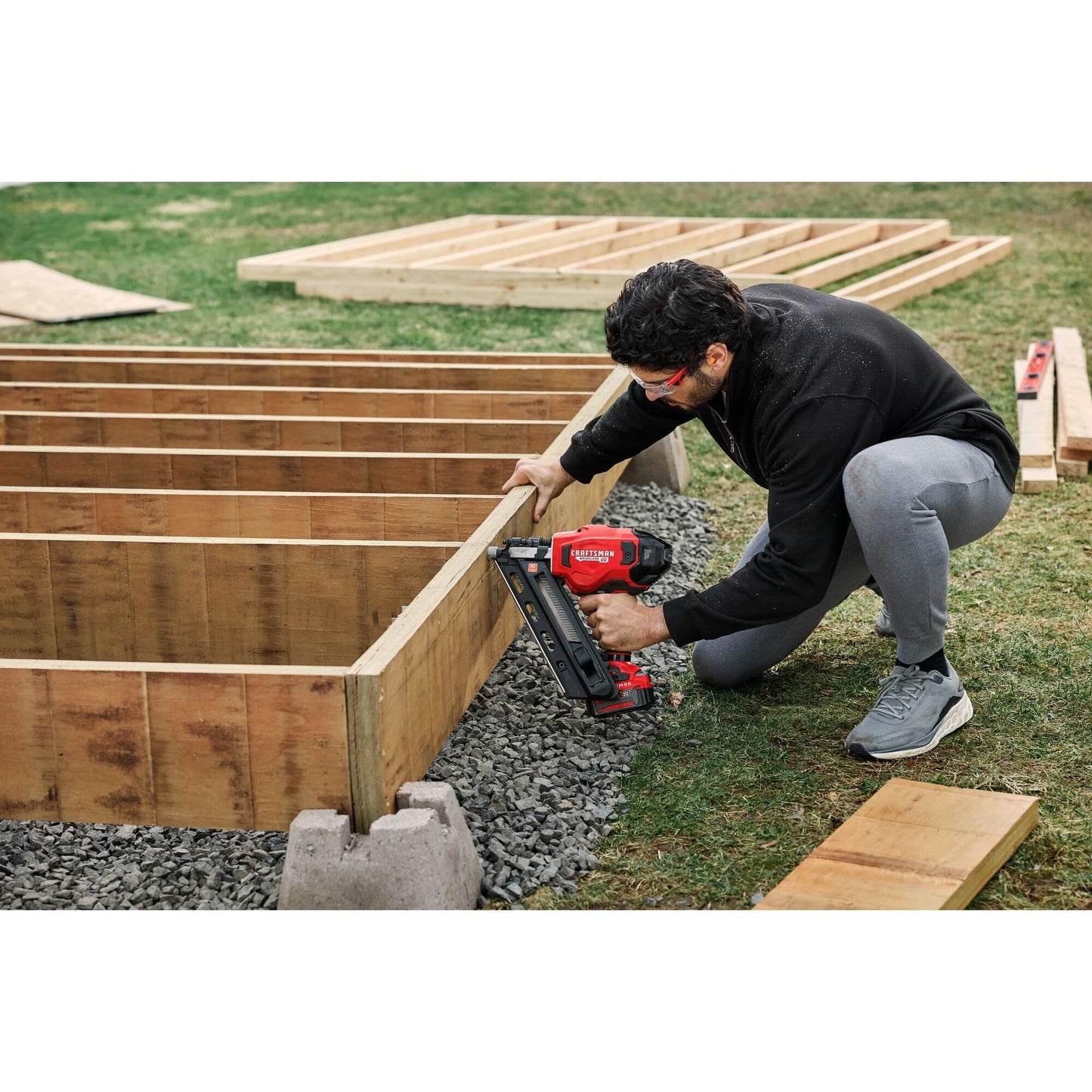 CRAFTSMAN V20 Brushless Cordless 30° Framing Nailer (Tool Only) (CMCN630PTB)