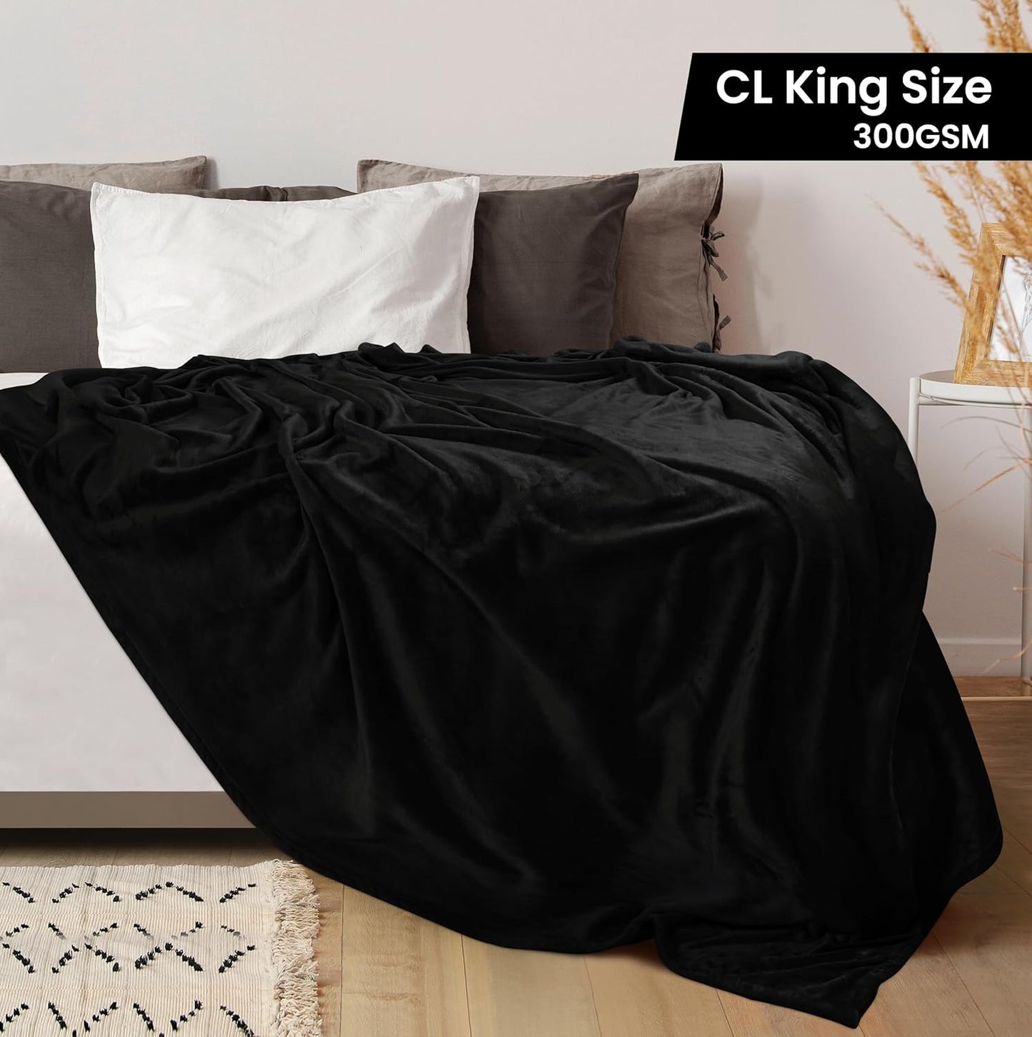 Utopia Bedding Fleece Blanket - Luxury Soft Anti-Static Microfiber | California King Size Black (102x96 Inch)