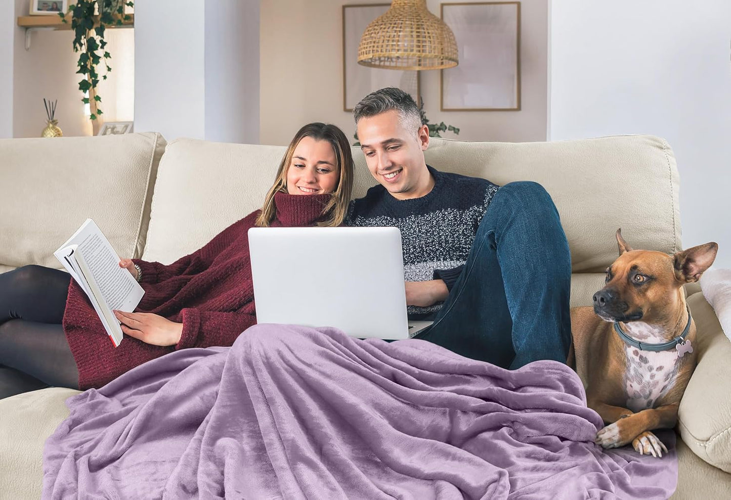 Utopia Bedding Fleece Blanket - King Size Luxury Soft Microfiber in Lilac | Anti-Static 300GSM (90x102 Inch)
