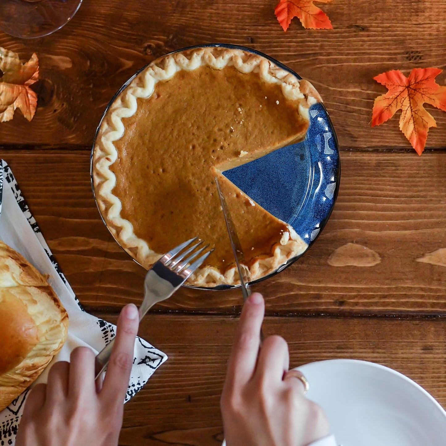 SIDUCAL Ceramic Pie Pan - Reusable Non-Stick Baking Dish with Ruffled Edge | Deep 10.5-Inch Active Blue