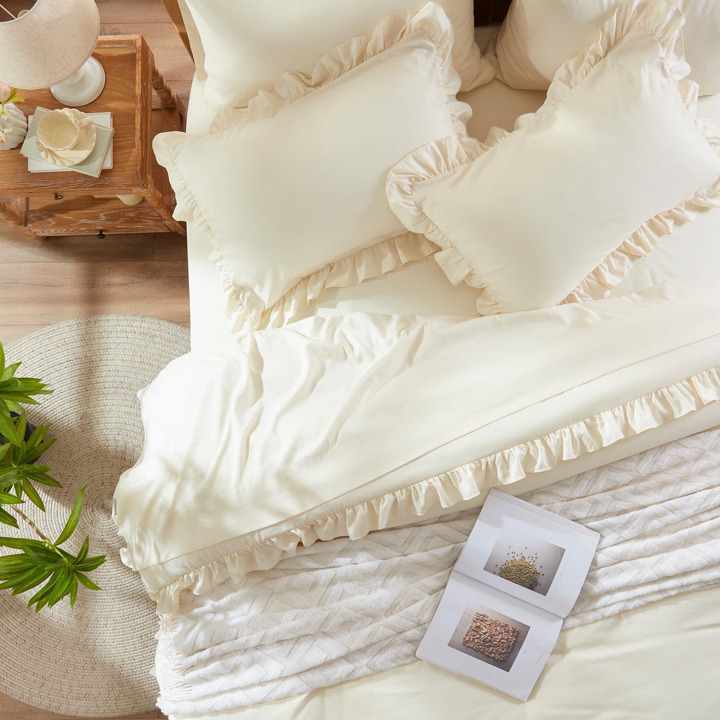 Anluoer King Comforter Set 7 Piece, Cream Bed in a Bag with Sheets, All Season Ruffle Shabby Chic Bedding Sets with 1 Comforter, 2 Pillow Shams, 2 Pillowcases, 1 Flat Sheet, 1 Fitted Sheet