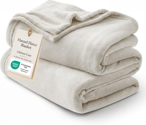 Bedsure Fleece Blanket - Soft, Lightweight Queen Size Plush Blanket for Bed, Sofa, Travel & Camping
