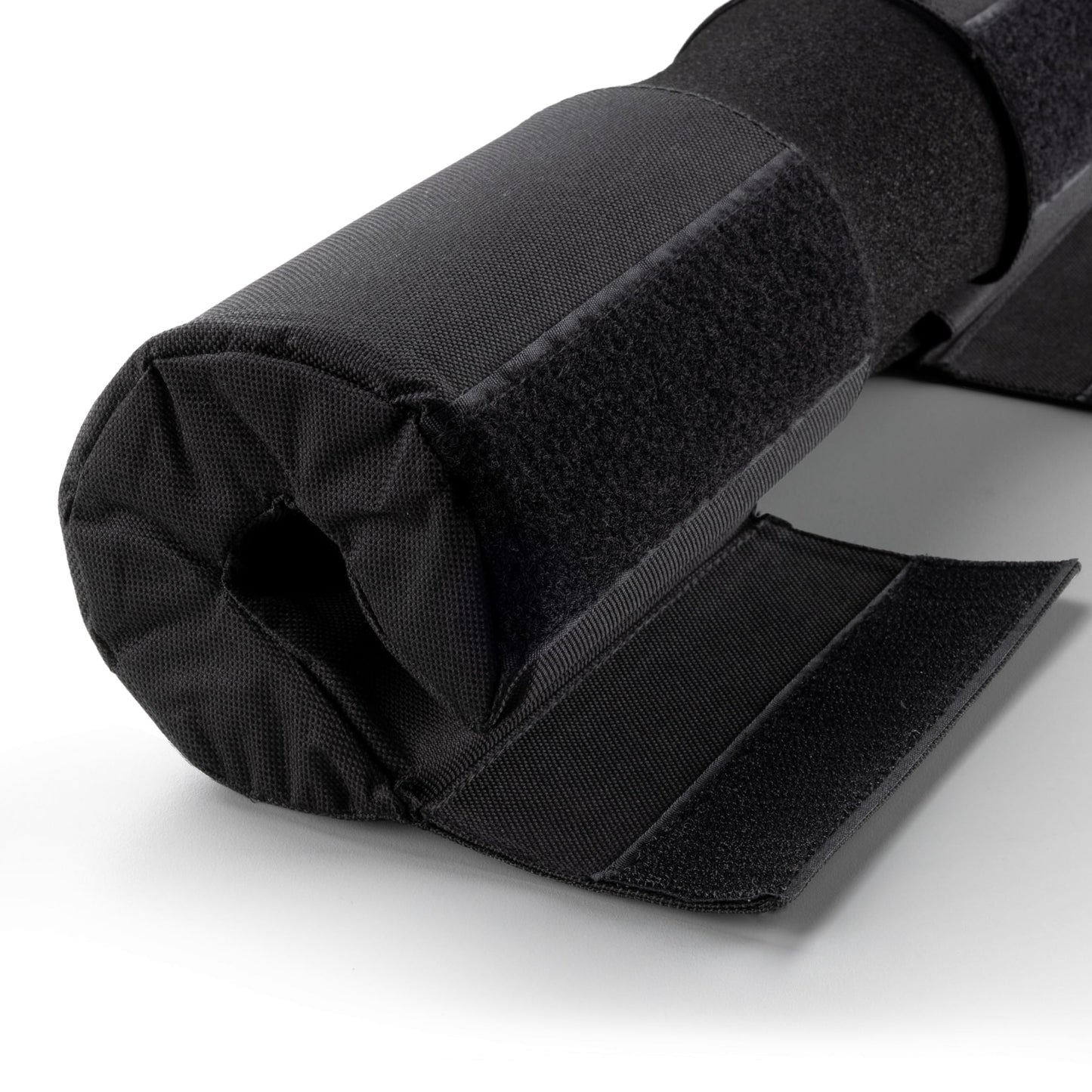 Fitgriff® Barbell Hip Thrust Pad for Squats, Lunges & Glute Bridges – Weightlifting Cushion for Neck & Shoulder Protection – Fits Olympic & Standard Bars (Black)