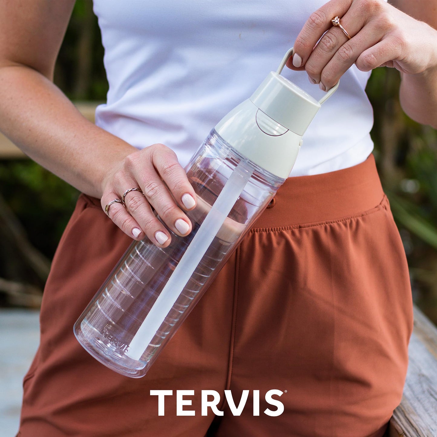 Tervis Etta Vee Garden Glory Made in USA Double Walled Insulated Tumbler Travel Cup Keeps Drinks Cold & Hot, 24oz Venture Lite Water Bottle, Classic