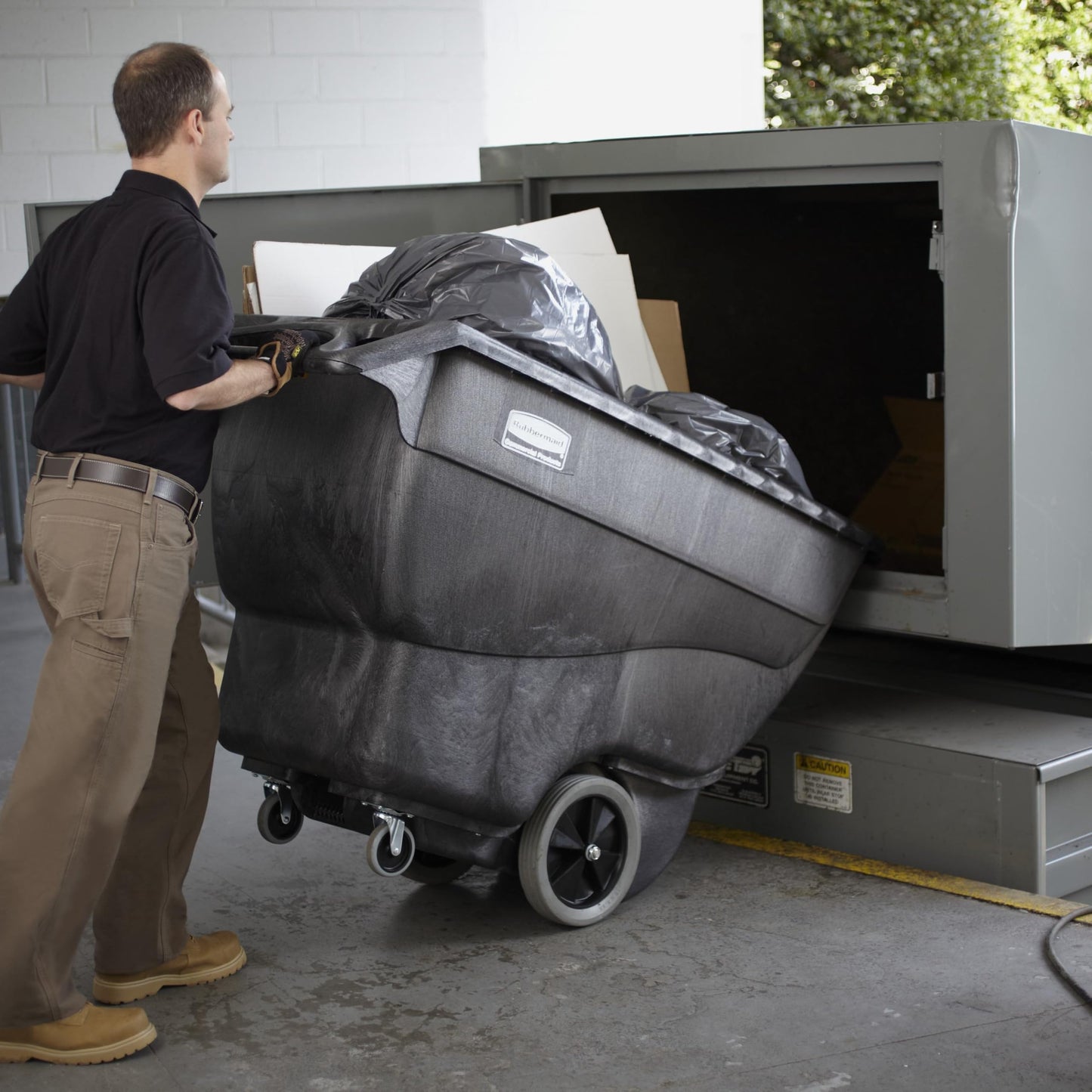 Rubbermaid Commercial Products Tilt Dump Truck/Trash Cart/Garbage Collection, 600 lbs 3/4 Cubic Yard Heavy Load Capacity with Wheels, Trash Recycling Cart, Black, Office/Warehouse/Facility Management