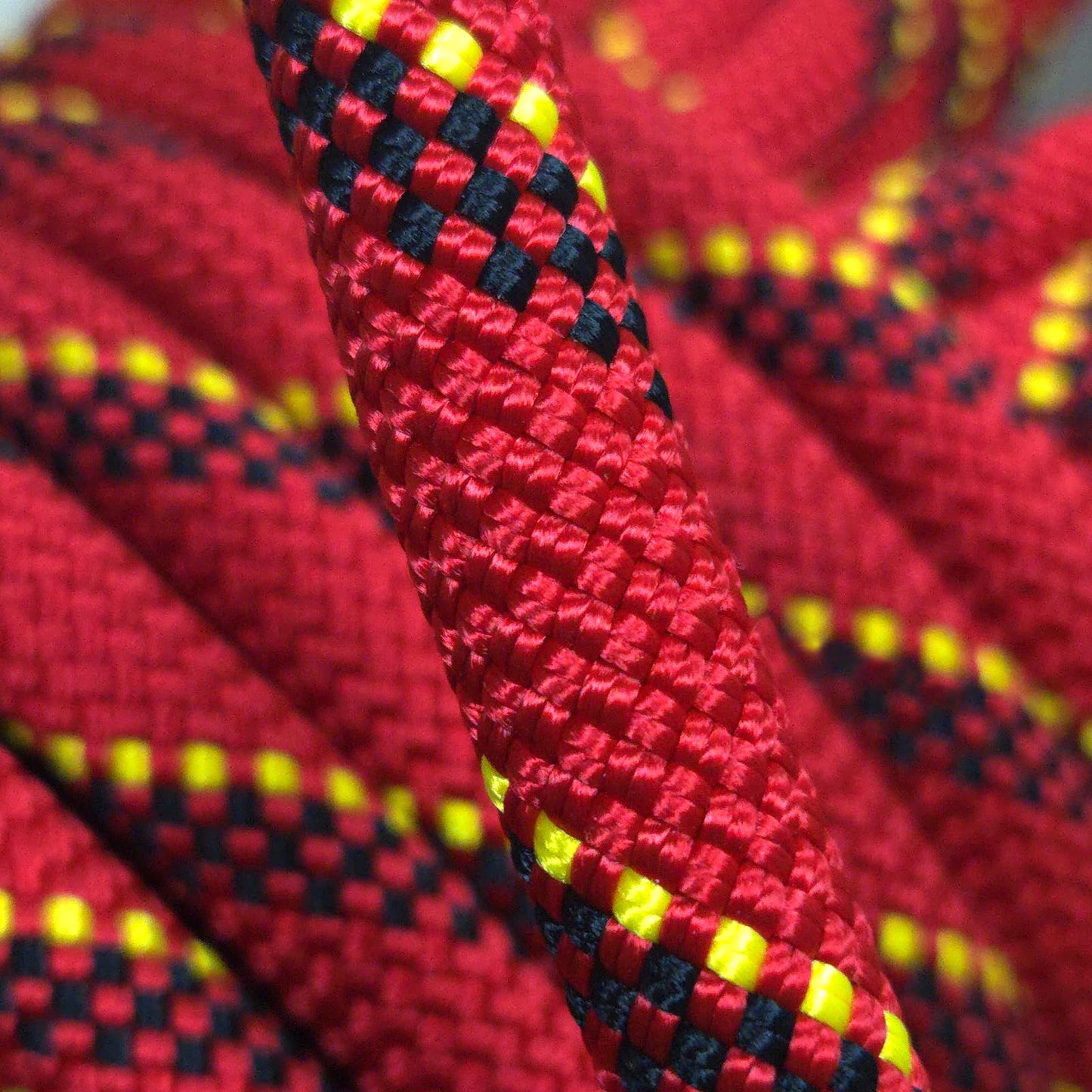 BlazeBeam Static Climbing Rope 10.5mm UIAA Static Line Rappelling Rope 45M (150ft) Nylon Kern Mantle Rope for Escape Rope Rock Climbing, Mountain Tree Climbing, Hauling, Rescue