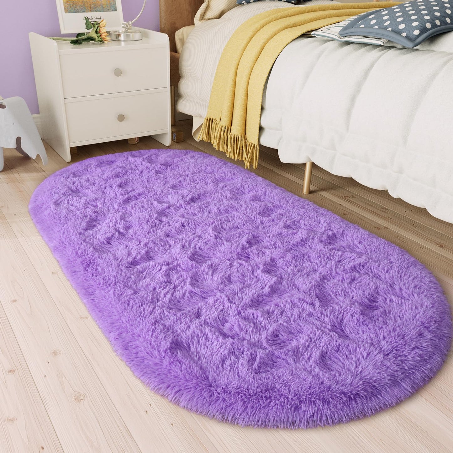 LOCHAS Bedroom Rug 2.6' x 5.3', Purple Fluffy Shaggy Area Rug for Bedroom Bedside, Soft Oval Throw Rugs Carpet for Kids Girls Nursery Living Room Home Decor