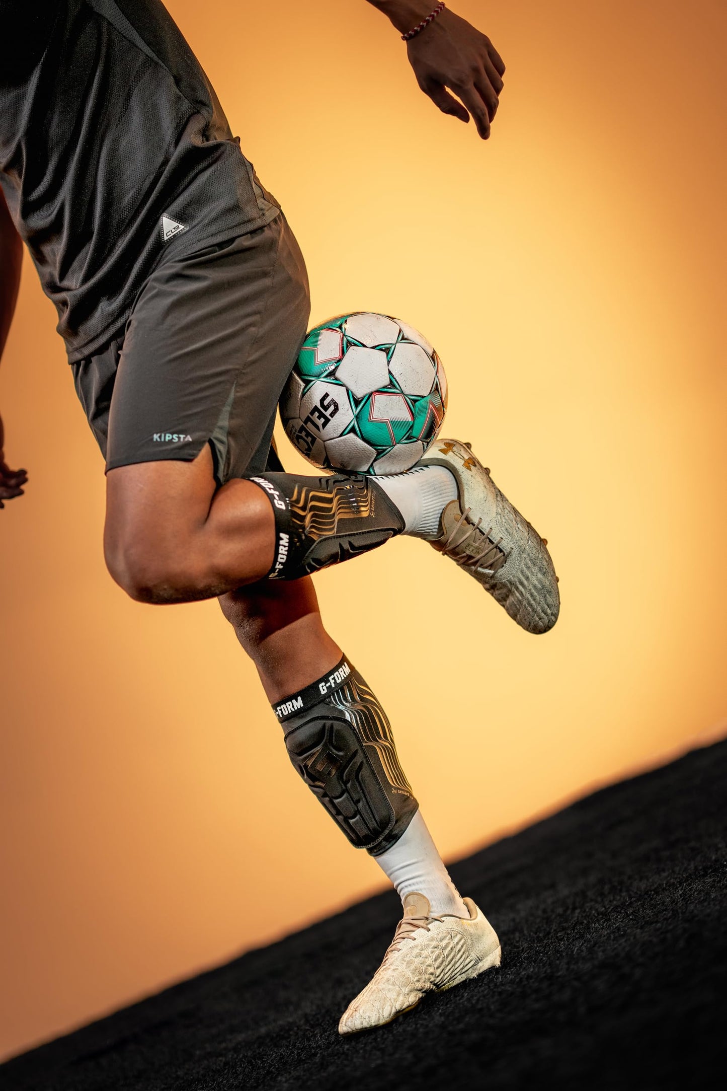 G-Form V2 Shin Guards NOCSAE, Black/Gloss Black, Youth S/M