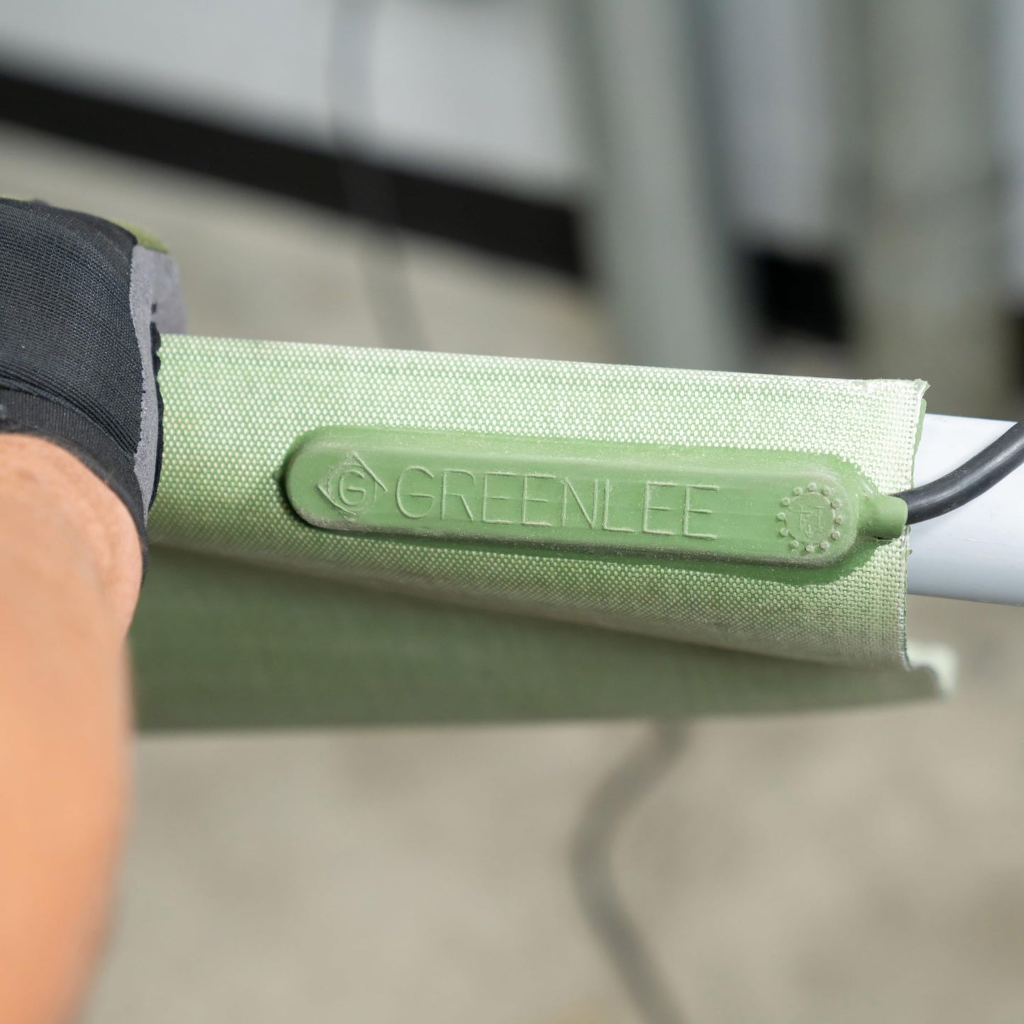 Greenlee 860-1-1/2 Temperature-Controlled PVC Heating Blanket for 1/2" to 1-1/2" PVC Conduit, 120 Volts, 200 Watts, Small, Gray