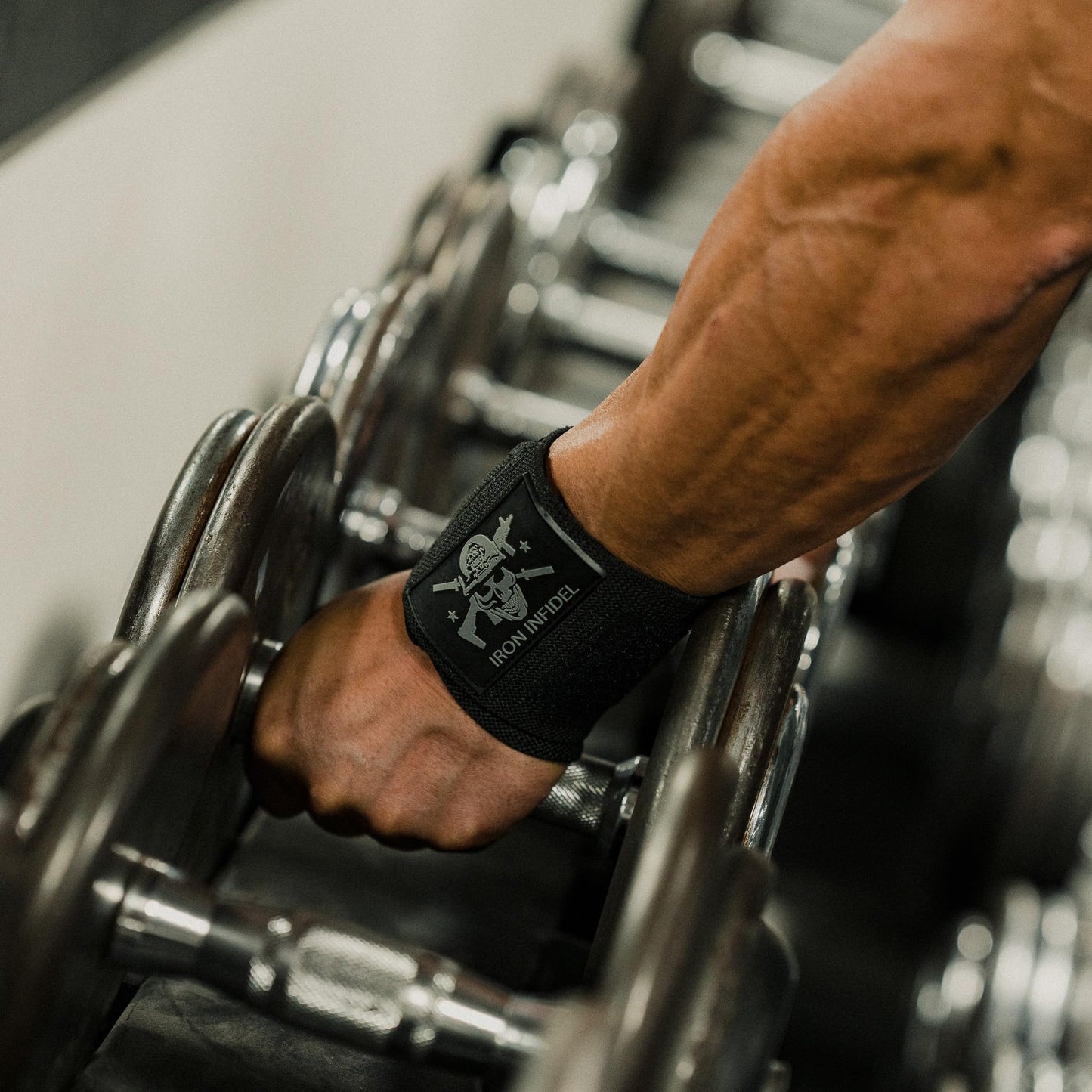 Wrist Wraps for Weightlifting - 18" Heavy Duty Support for Working Out, Gym Accessories for Men - Use for Lifting, Crossfit, Fitness, Exercise, Bench Press, Powerlifting (Black)