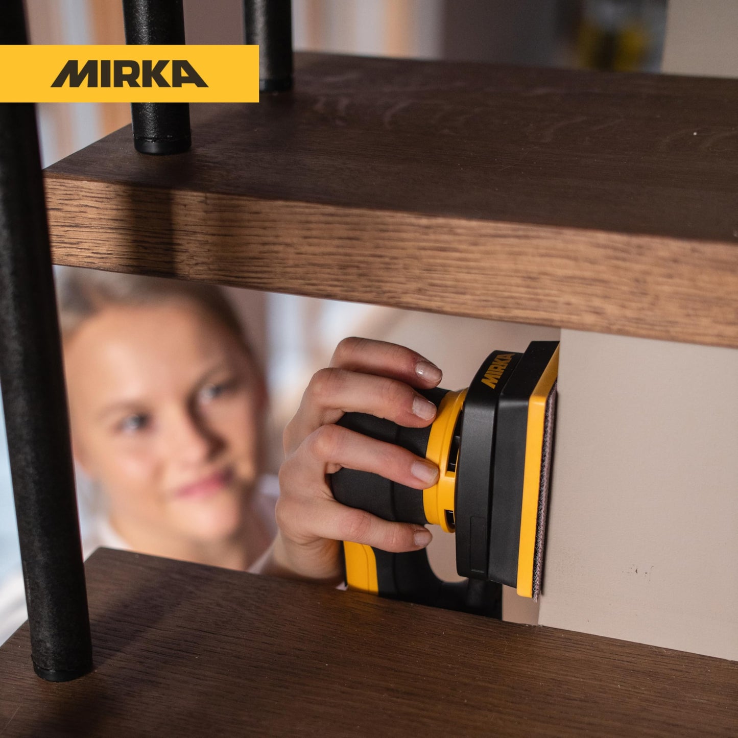 Mirka DEOS II 343X 3" x 4" Electric Orbital Sander, Brushless Motor, Adjustable Speed, Bluetooth-Ready, Dust-Free Sanding – Ideal for Tight Spaces & Detail Work
