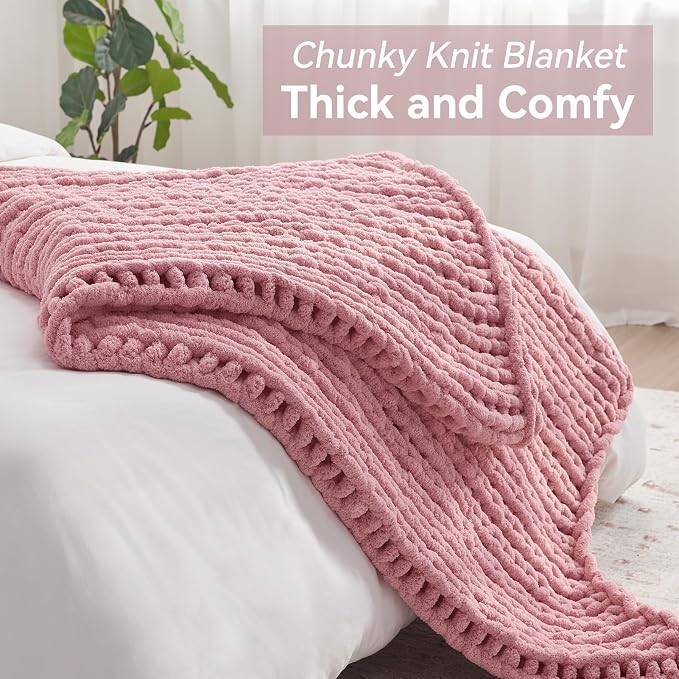 Negwoo Chunky Knit Throw Blanket, 80''*90'' Knitted Throw Chenille Yarn for Bed Couch, Handmade Light PinkCrochet Big Thick Blanket, Machine Washable Cute Comfy Blanket for Home Decor