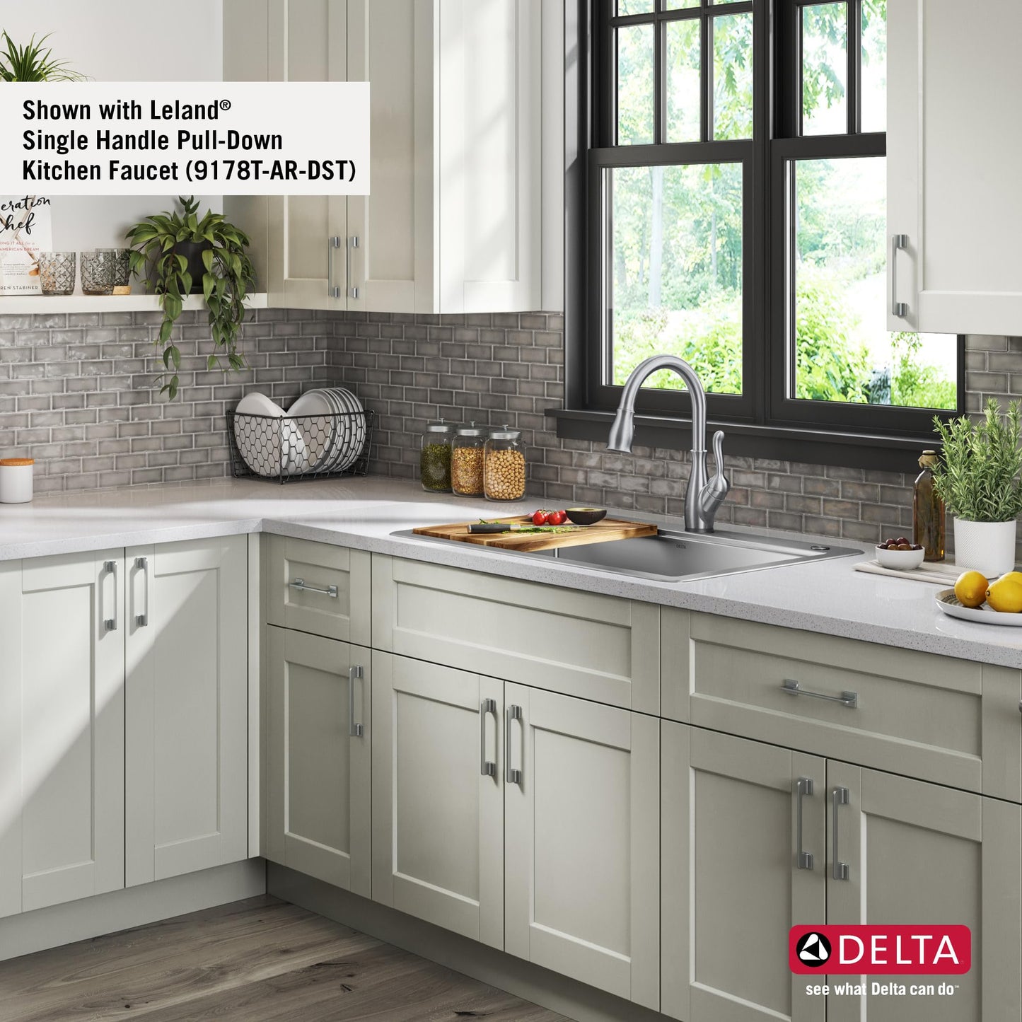 DELTA FAUCET 95A932-33S-SS Lorelai Workstation Kitchen Sink Drop-in Top Mount Stainless Steel Single Bowl with WorkFlow Ledge and Chef’s Kit of 5 Accessories