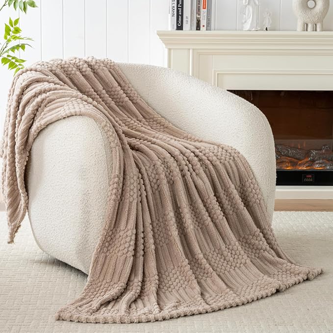 90x90 Inch Brown Queen Large Blanket - Soft & Fluffy Fleece, Neutral Tan Color, Cute & Aesthetic, Perfect for Sofa, Couch, Bed, Living Room & Bedroom, All-Season Use, Plush & Cozy Decorative Blanket