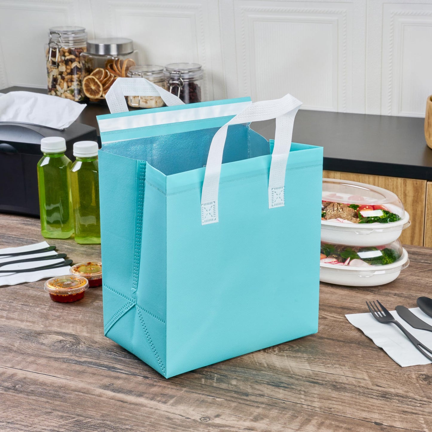 Restaurantware Insulated Delivery Bags 100 Count 9.449 x 5.906 x 10.236 Inches Nonwoven Take Out Bags For Food With Sturdy Handles, Teal Insulated Grocery Bags Tamper-Evident Foldable