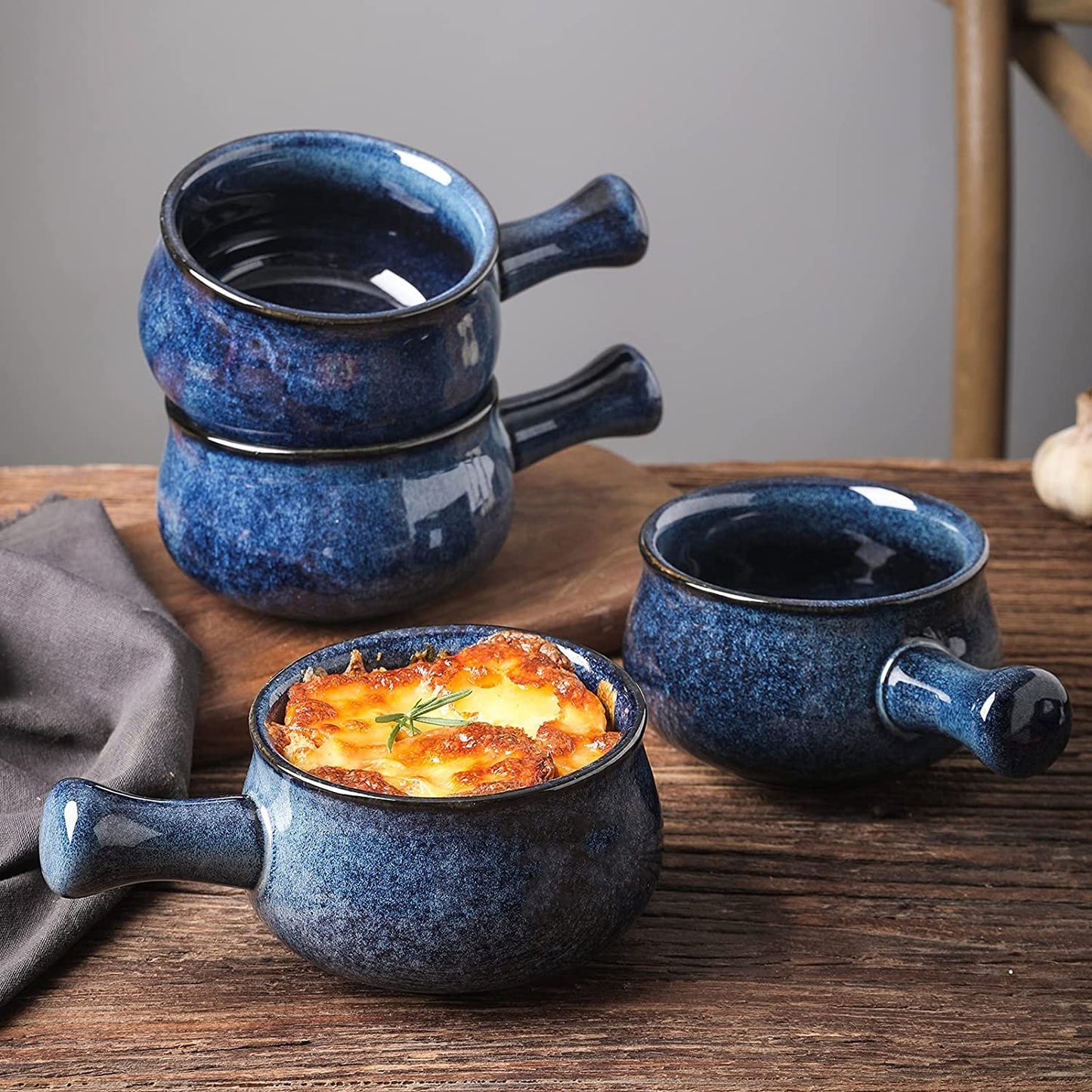 vicrays French Onion Soup Bowls With Handles, 26 Ounce for Soup, Chili, Beef Stew, Chip Resistant, Dishwasher Microwave Safe, Set of 4 (Blue)