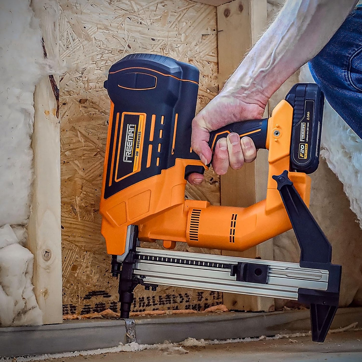 Freeman 20V Cordless Brushless 1-1/2" Concrete Strip Pin Nailer Kit | 4.0Ah Li-Ion Battery, Charger & Case | 750 Shots/Charge Concrete Nail Gun for Metal & Wood Framing | PE20VCSPN40