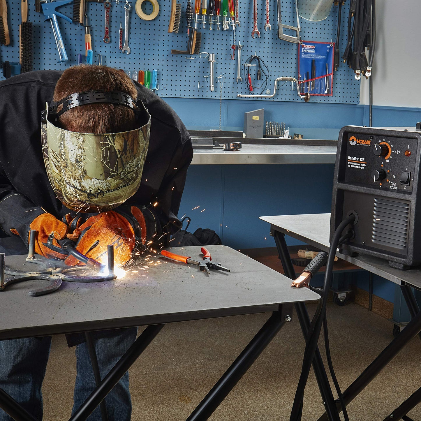 Hobart Handler 125 Wire Feed Welder Package